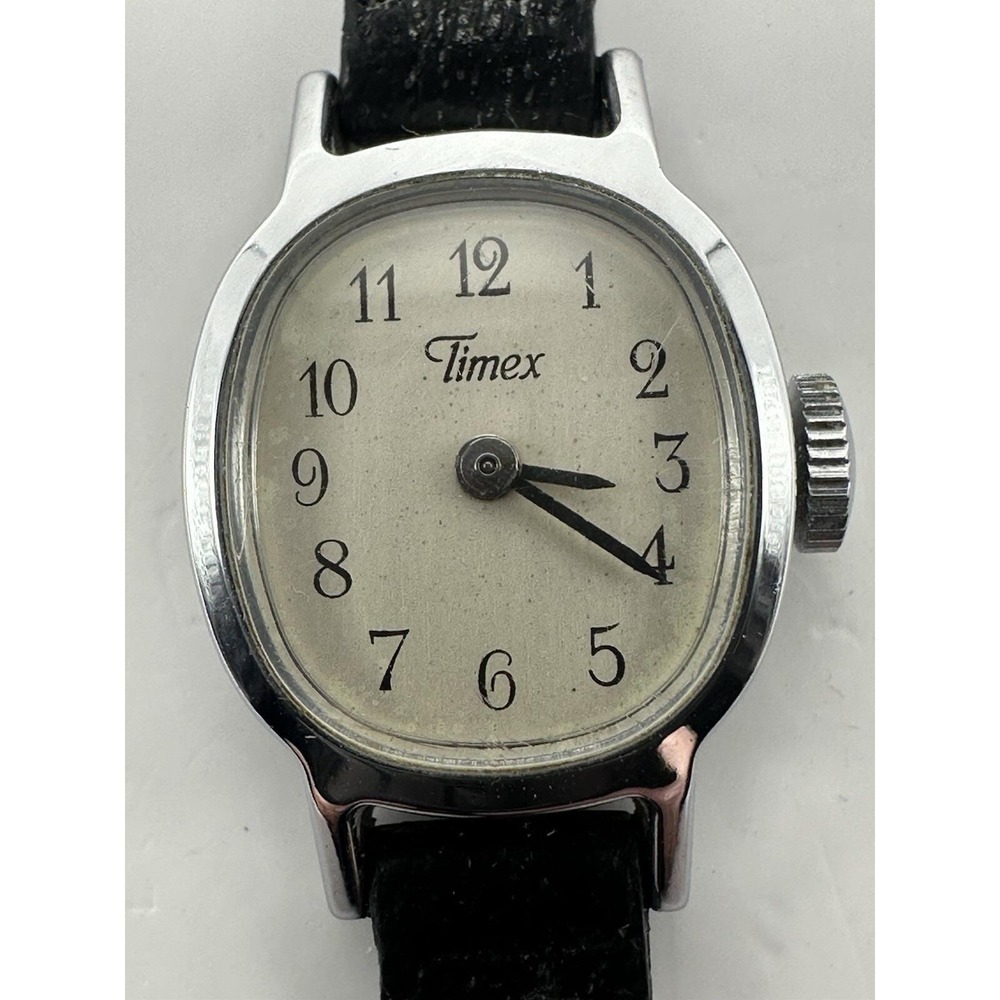 Timex Ladies‎ Watch 1988 Manual Wind Works 18MM 7" B56